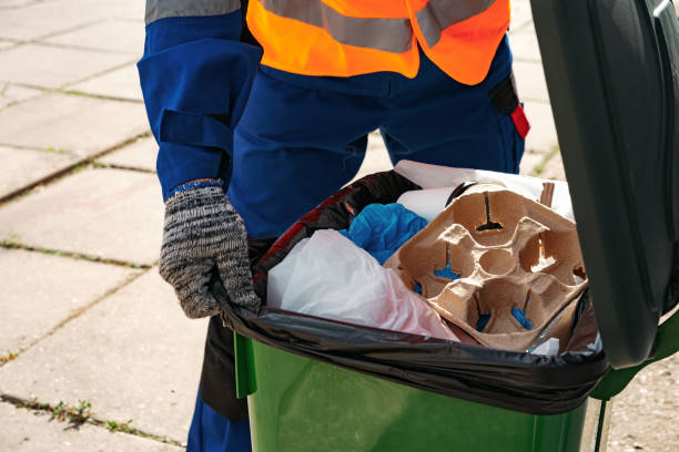 Best Property Management Cleanouts  in Dollar Bay, MI